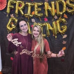 Meet your Posher, Mady